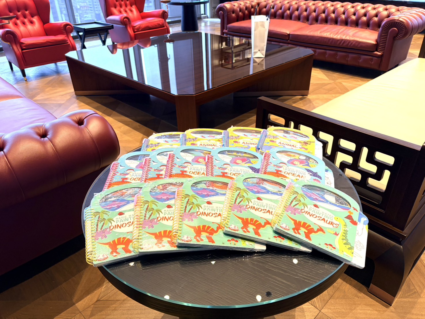 派對現場為小朋友準備的繪本禮物